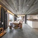 Chalet Near Wildkogel Arena