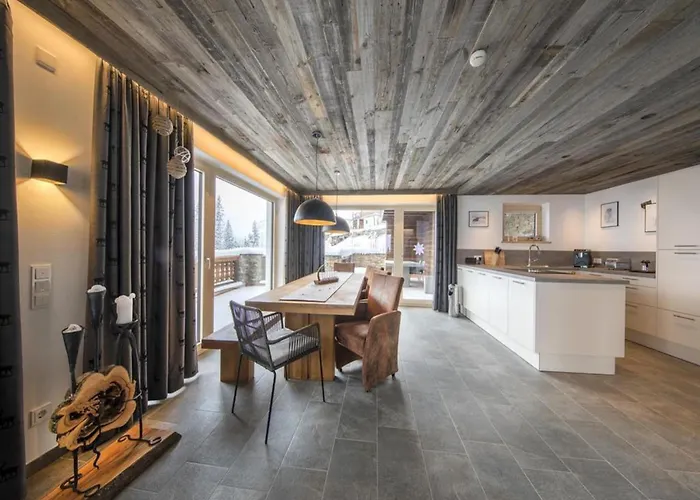 Chalet Near Wildkogel Arena